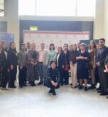 photo_5393225614120573219_y