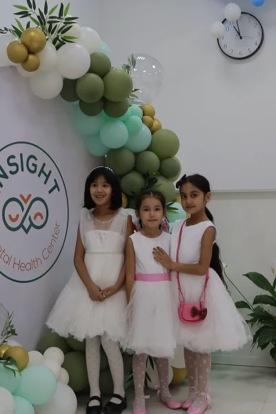 photo_5269389831392316538_w