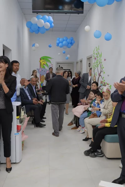 photo_5269389831392316546_w