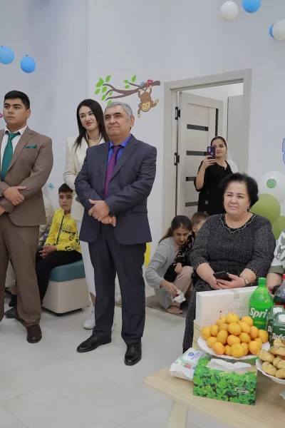 photo_5269389831392316551_w