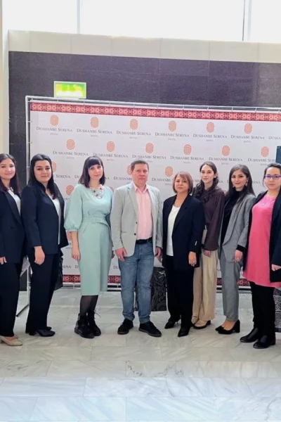 photo_5393225614120572954_y