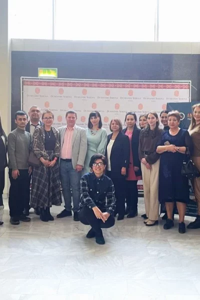 photo_5393225614120573219_y