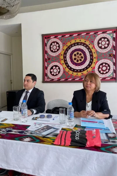 photo_5393225614120573251_y