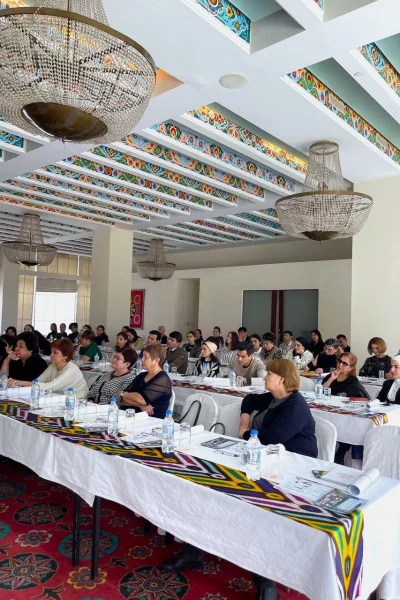 photo_5393225614120573275_y